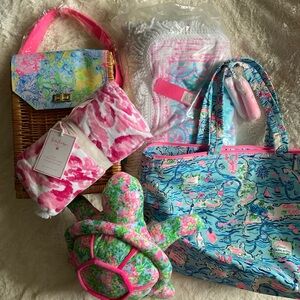 Lilly Pulitzer Pink and Blue Tote Set